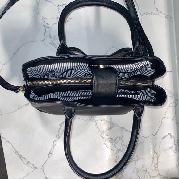 Christian Siriano Handbag - Picture 7 of 13